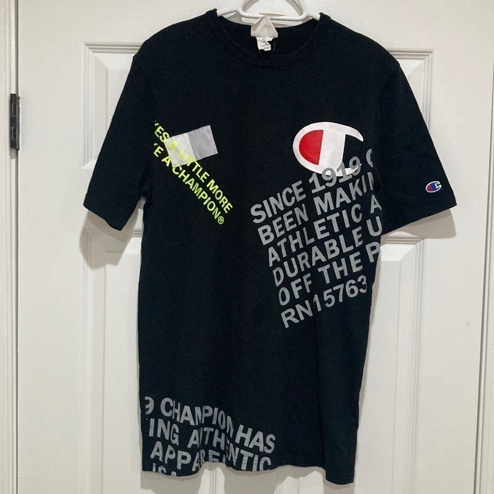 Men’s Champion t-shirt